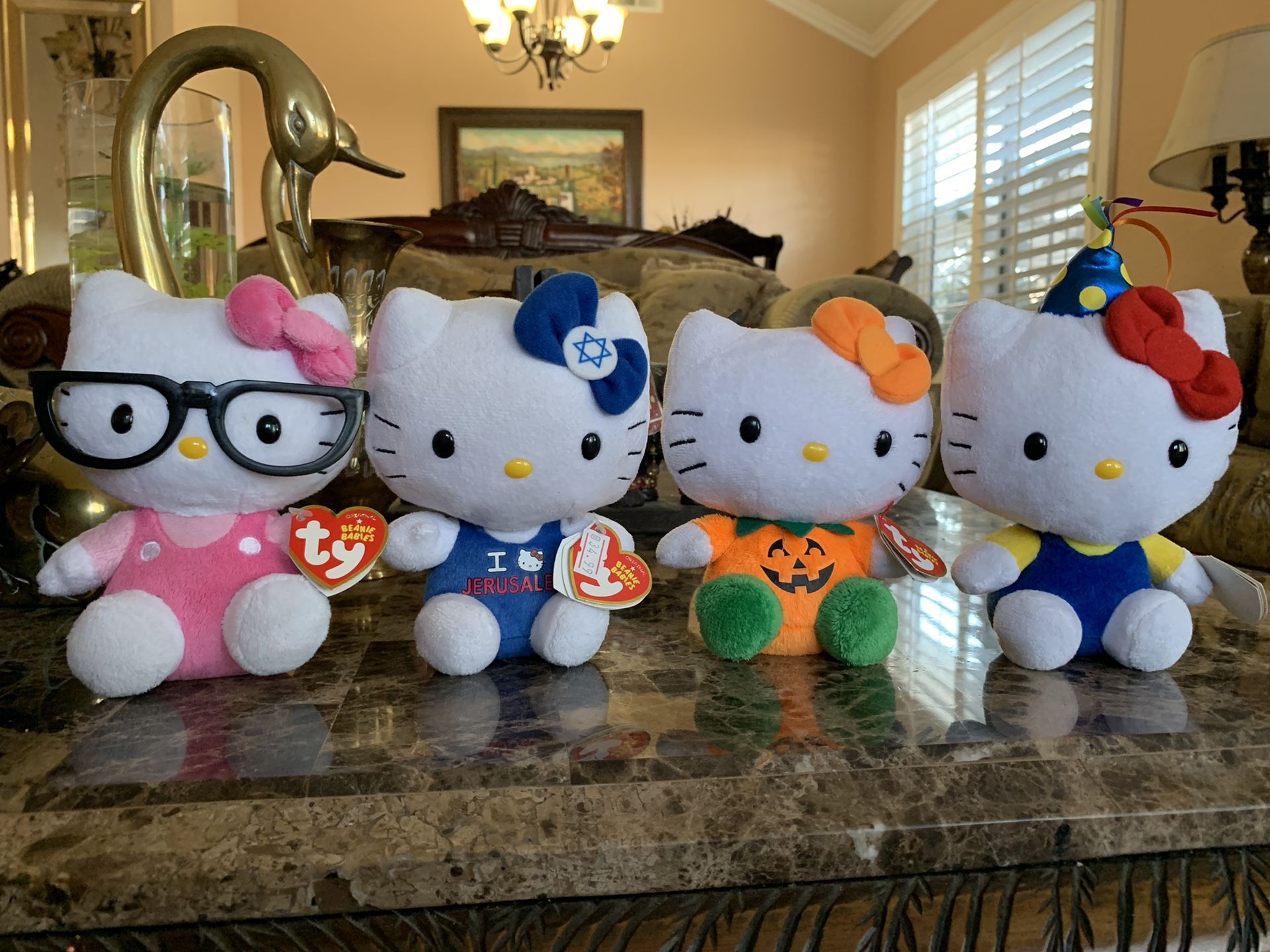 Hello kitty stuffed animals