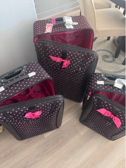 Women’s 3 Piece Luggage set