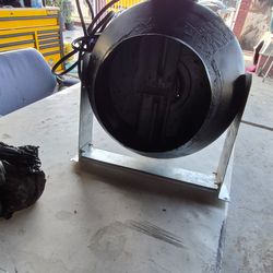 Hurricane 8" Fan