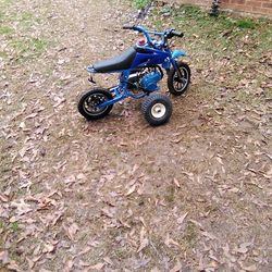 2 stoke kids dirtbike