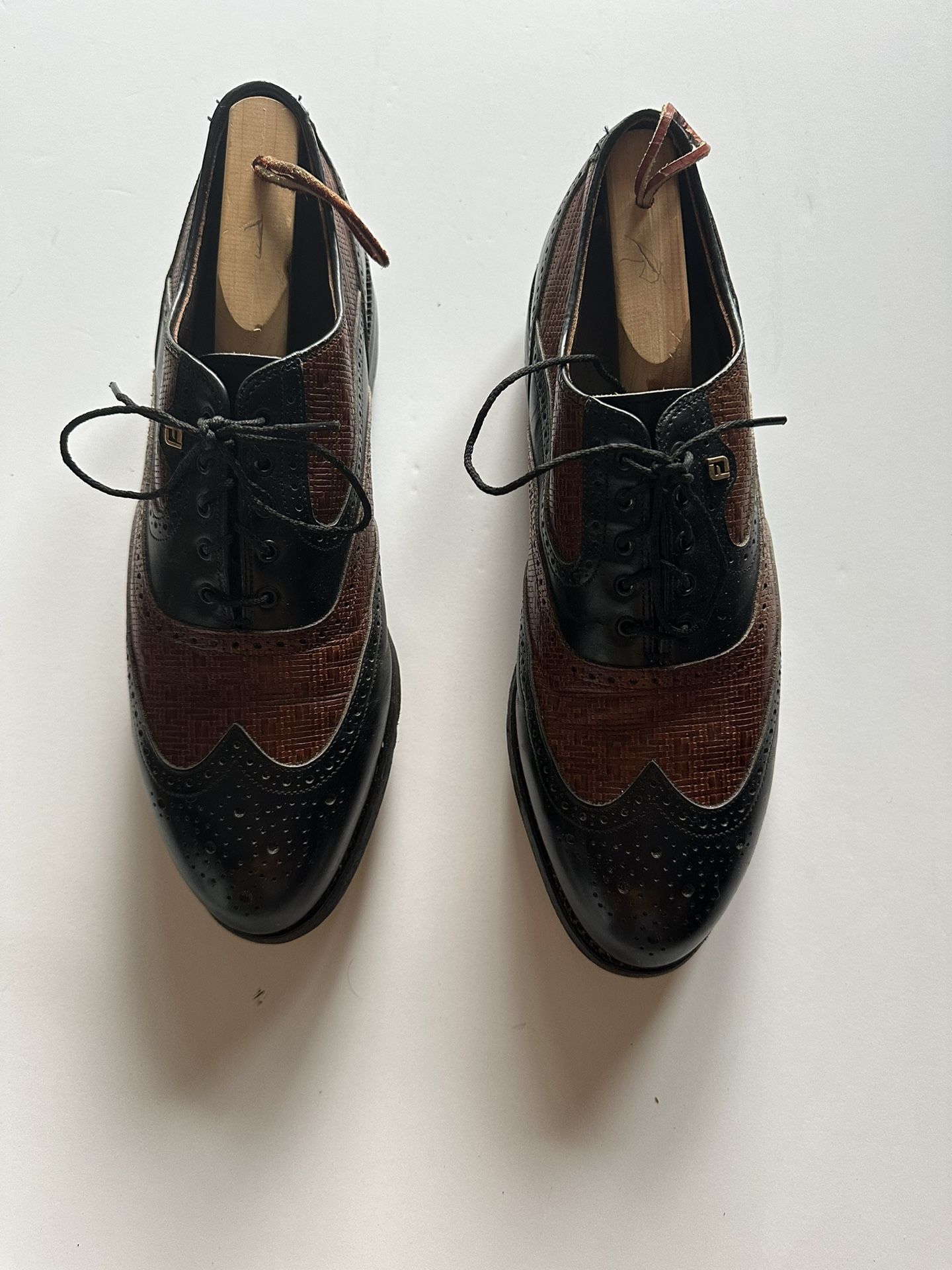 Footjoy original classics spectators tan and black