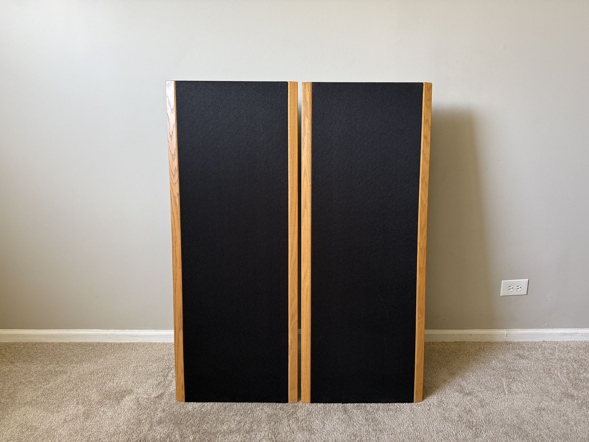 Magneplanar Magnepan SMGb 2 Way Tower Floor Standing Vintage Speakers