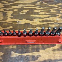 Snap-On 12 pc Combination Drive TORX® Bit Standard Socket Set (T8-T25, T27-T55, T47) 