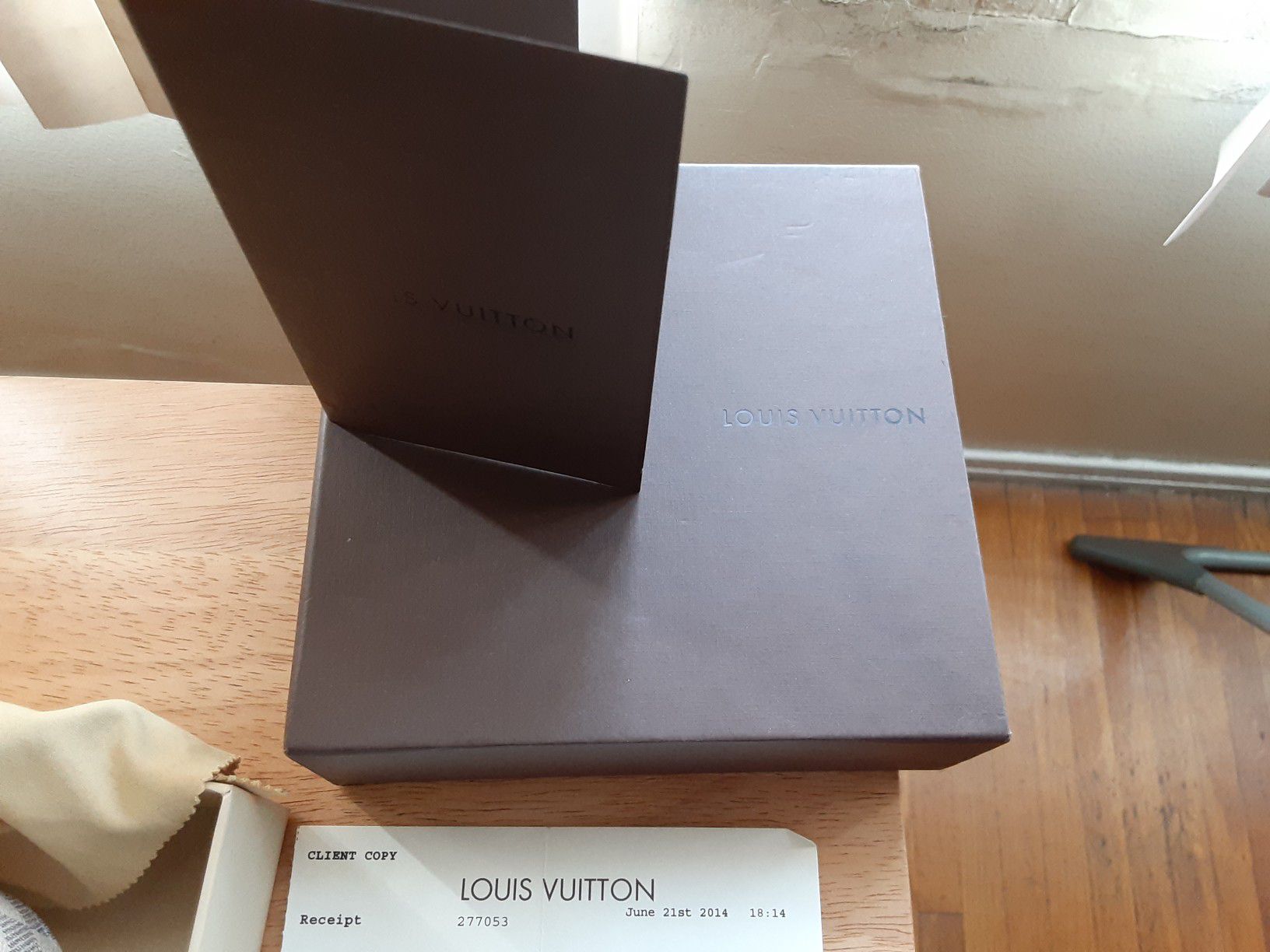 Louis Vuitton Daily Multi Pocket Belt LV Escale 30MM Bleu for Sale in Long  Beach, CA - OfferUp