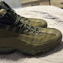 Nike Air Max 95 Boots Green Size