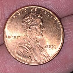 Year 2000 Mint Red Tone Penny , 