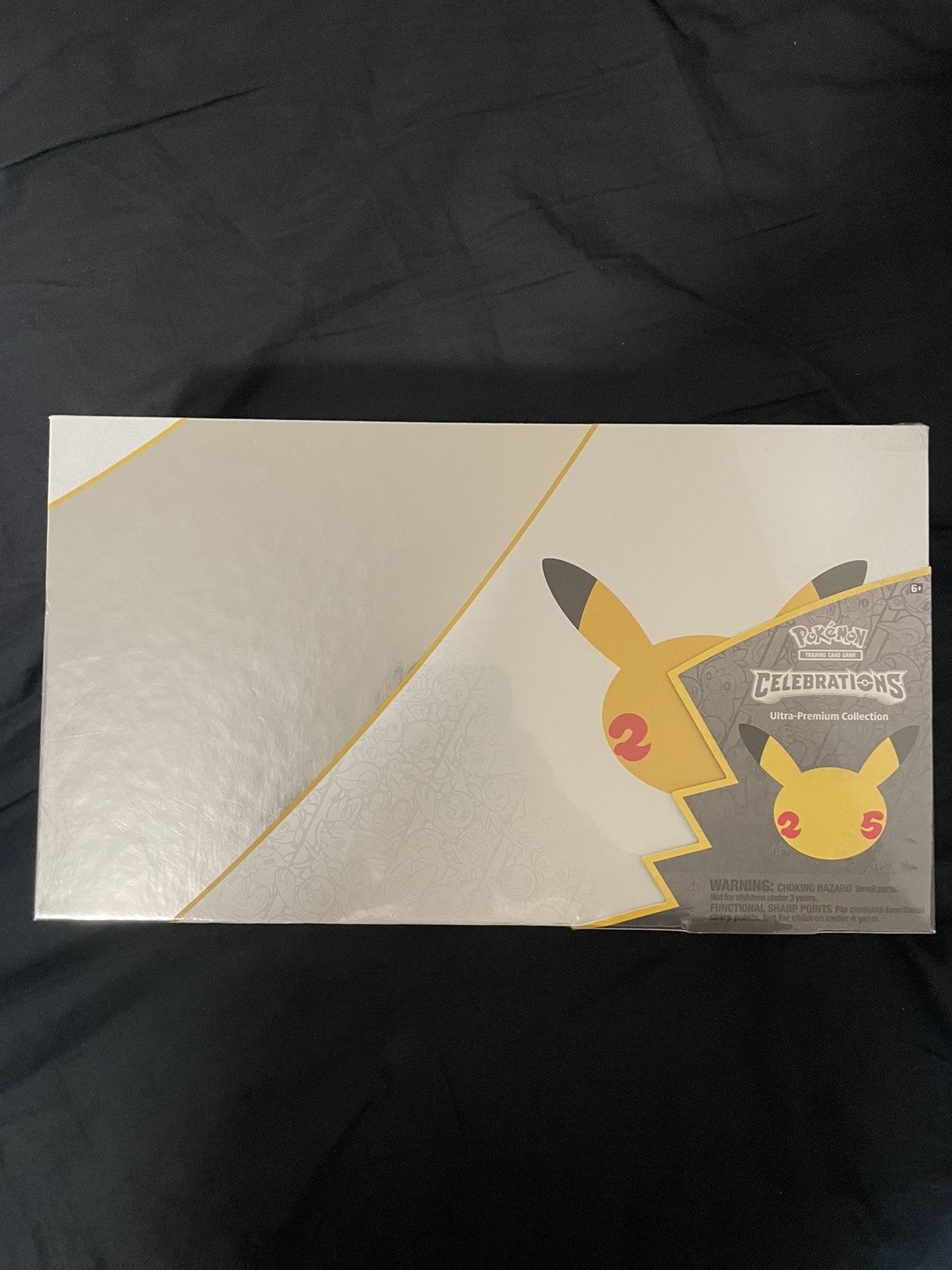 Pokemon Ultra Premium Celebration Pck