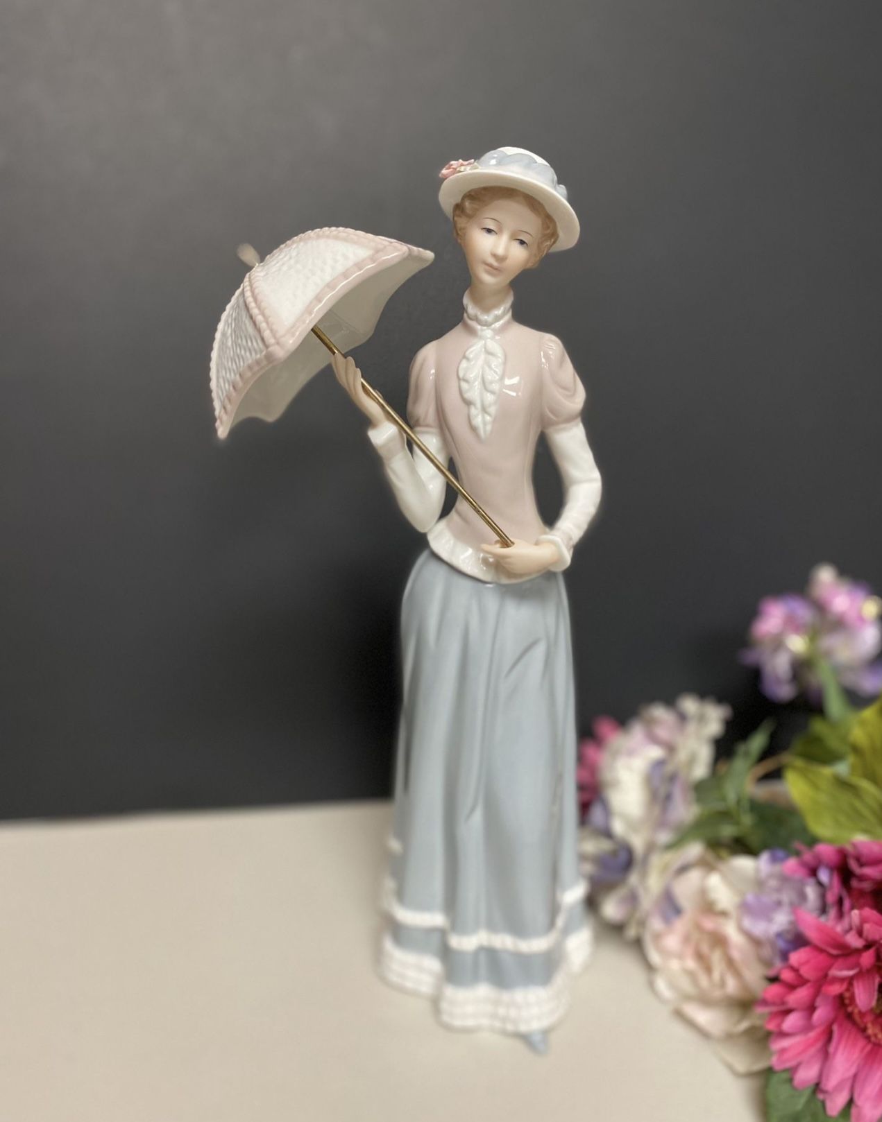 Home Interiors Lladro Style Porcelain Victorian Lady Catherine figurine