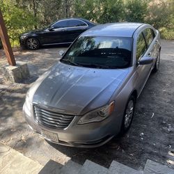 2013 Chrysler 200