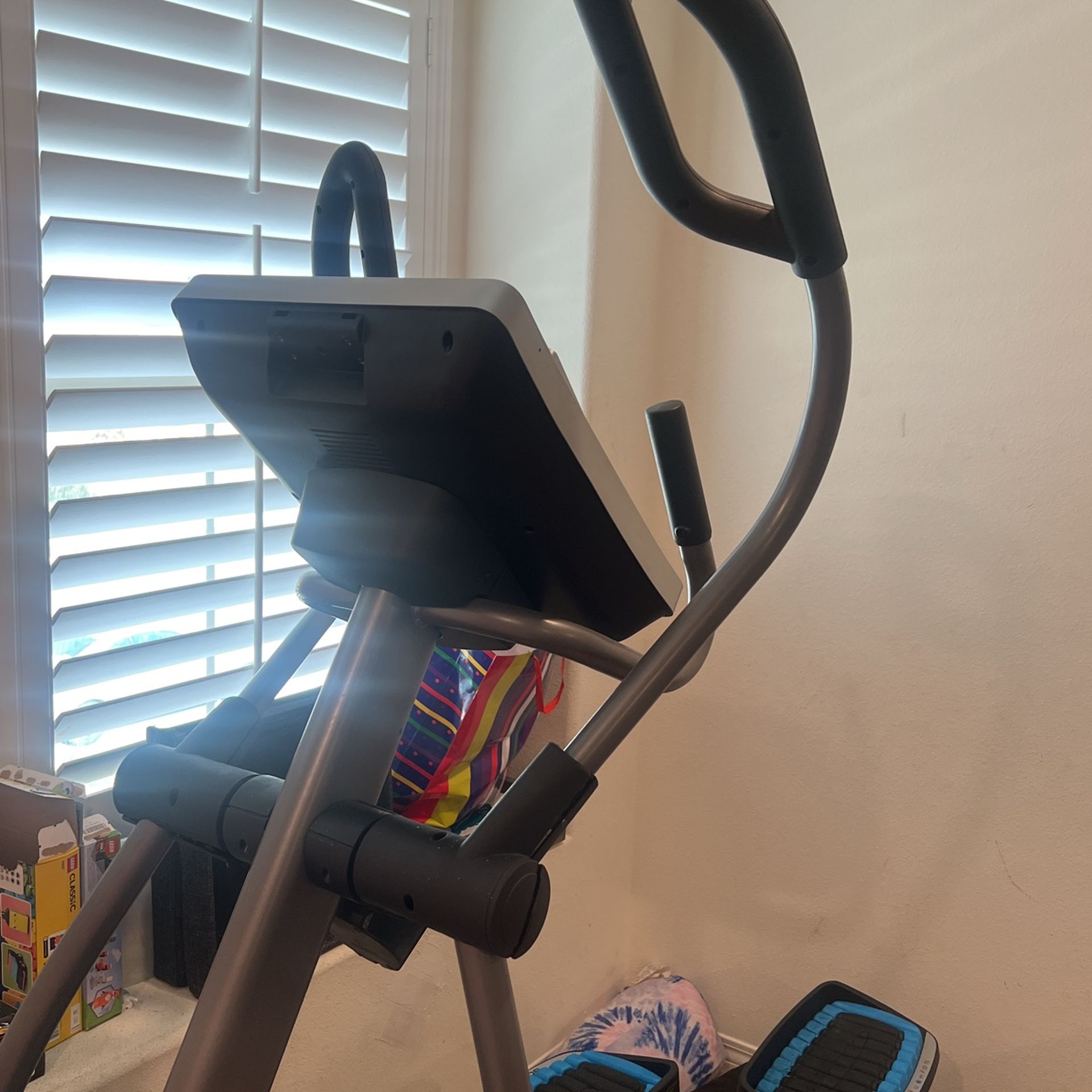 NordicTrack iFit Elliptical