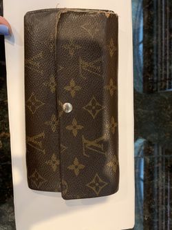 Louis Vuitton Sarah Card Wallet