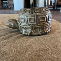 vintage McCoy Turtle