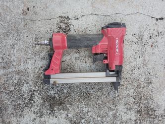 Nail gun