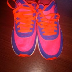 Women's Nike Gym shoes 