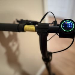 Electric Scooter Bought It For $300 Not Free(Read Description) 