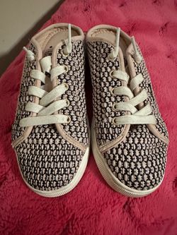Roxy Pink and Black Woven Low-Top Sneakers size 8