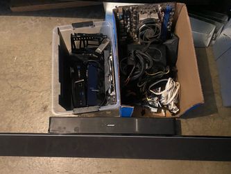Misc Pc parts, cables and soundbars
