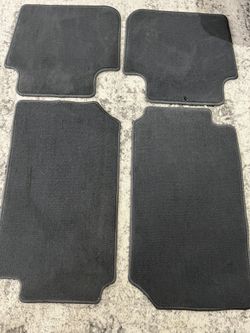 Ford Escape Floor Rugs