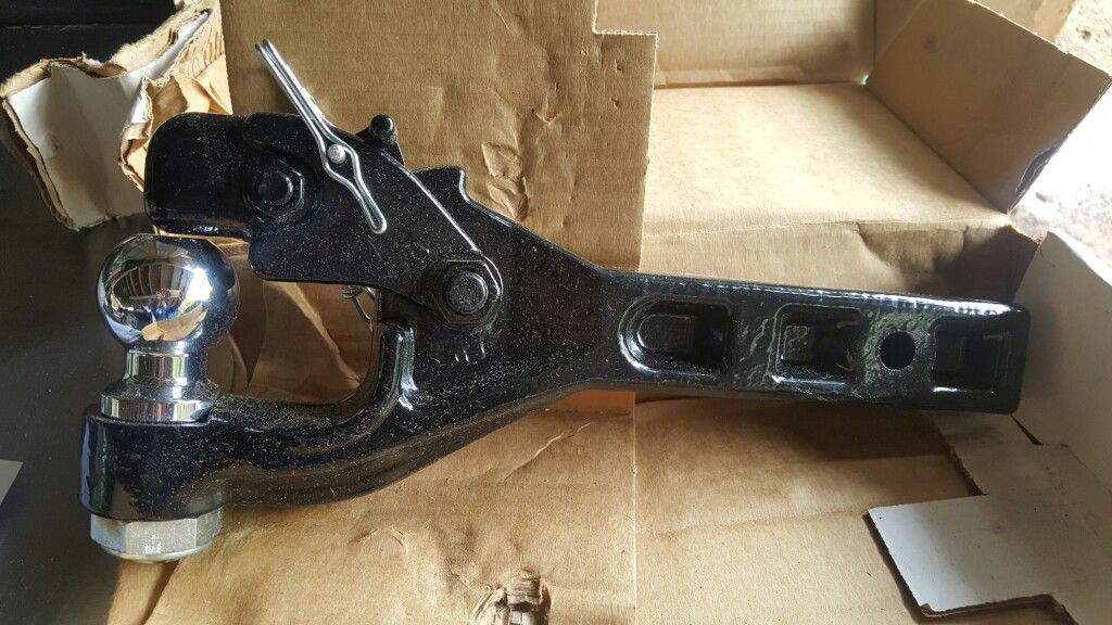 2" Receiver mount combination ball hitch (NEW)