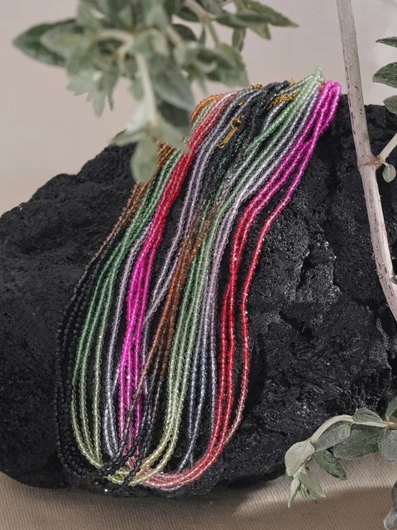 N238- Colorful Bohemian Crystal Beads Gradient Choker Necklace!