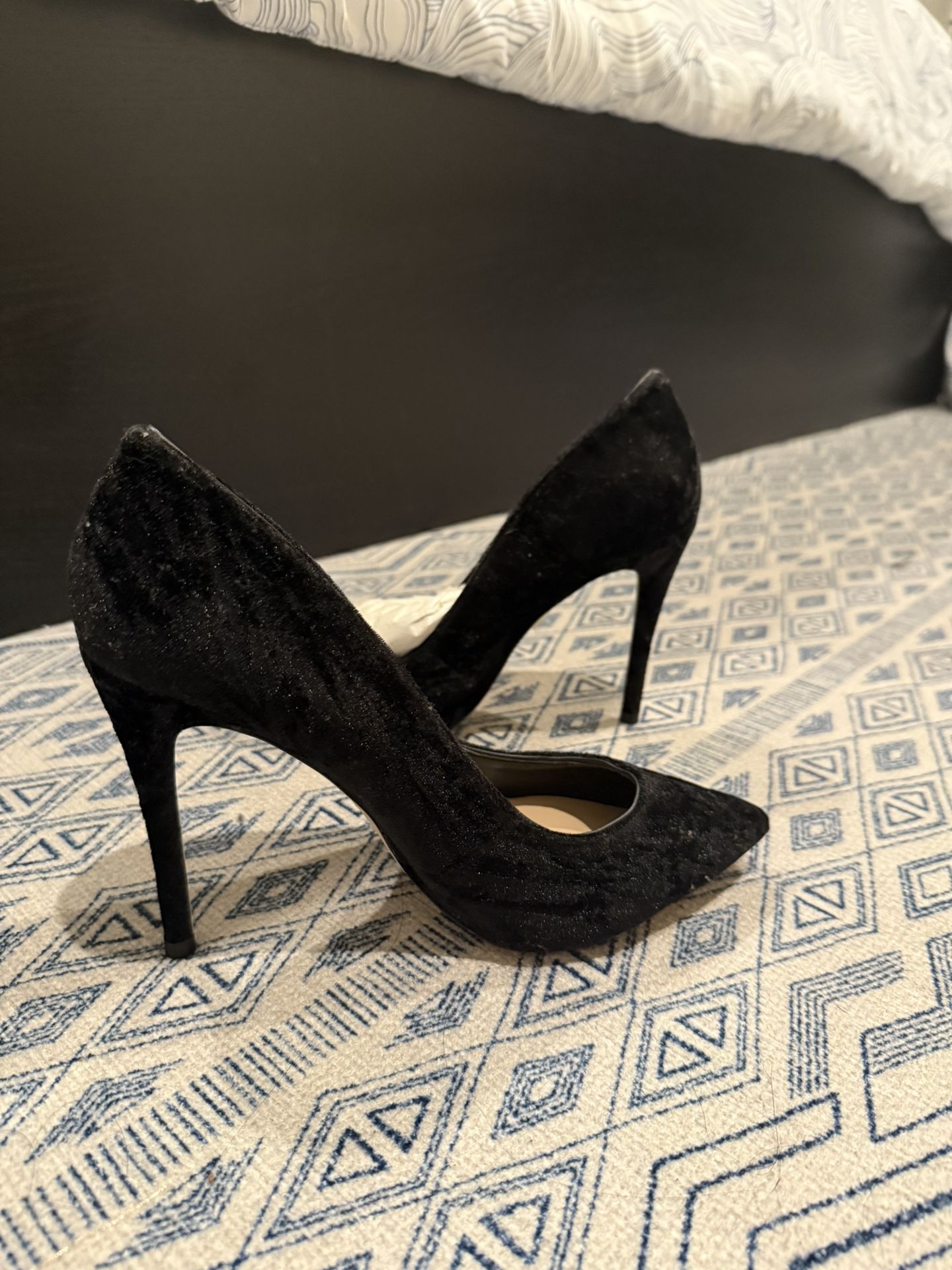 Black Aldo Pumps | Size 7.5 | Never worn