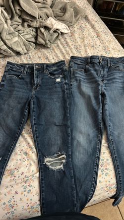 Two Pairs of Women's Blue American eagle jeans