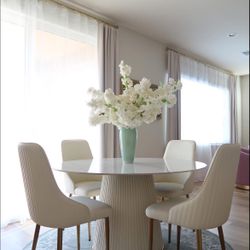 5-Piece Kitchen Dining round Table Set for Dining Room, Kitchen, Dinette, retails $1800