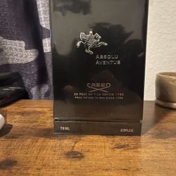 Creed Absolu Aventus Throw Offers