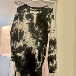 Women’s The Die Sweatshirt