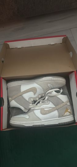 Nike hi tops