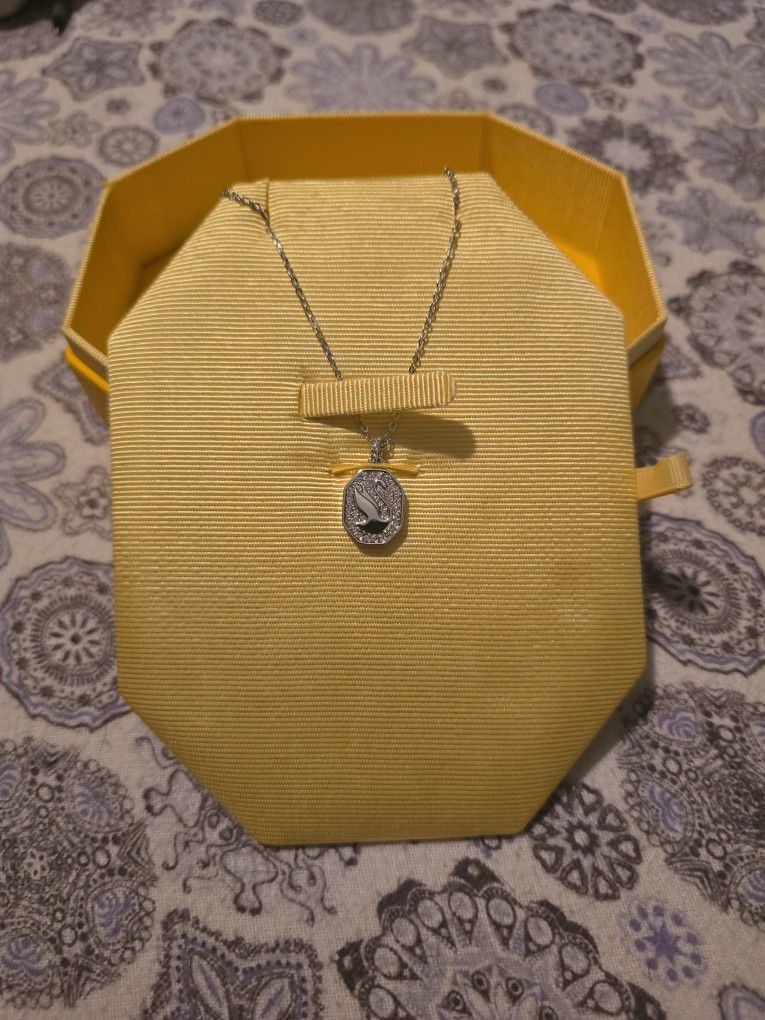 Swan pendant
Swan, Long, White, Rhodium plated