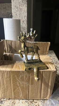 Metal stocking holders
