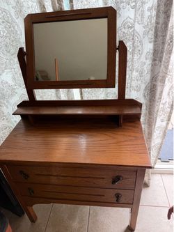 Vintage Oak Vanity with Adjustable Mirror & Drawers