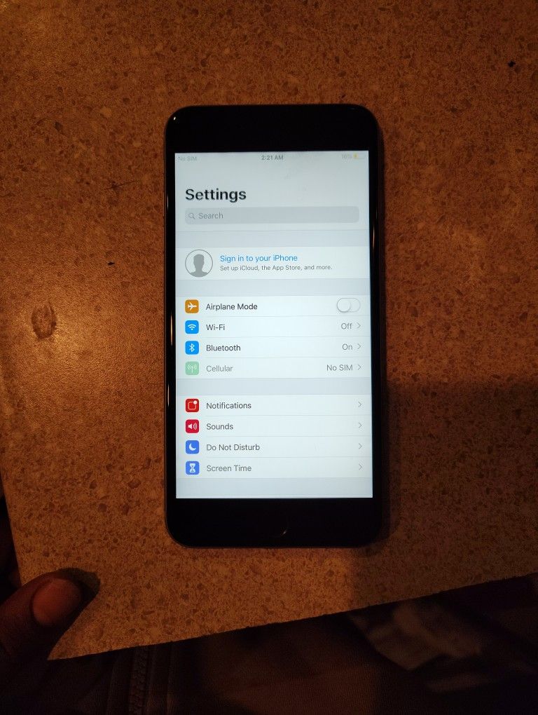 iPhone S