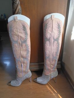 Gianni Bini Pink Rhinestone Cowboy Stiletto Knee-High Boots