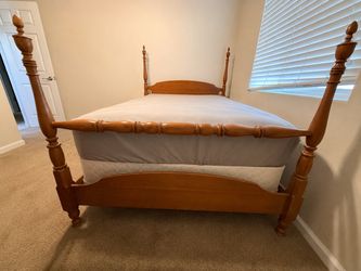 Bedroom Set-$300 Full set, 6-drawer dresser, Nightstand