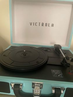 Suitcase record player