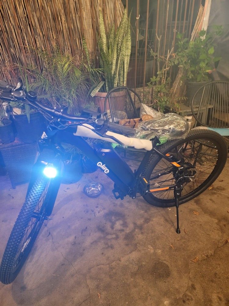 Qlife 28mph Electric Bicycle