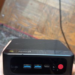 AMD Ryzen ( Mini PC ) 