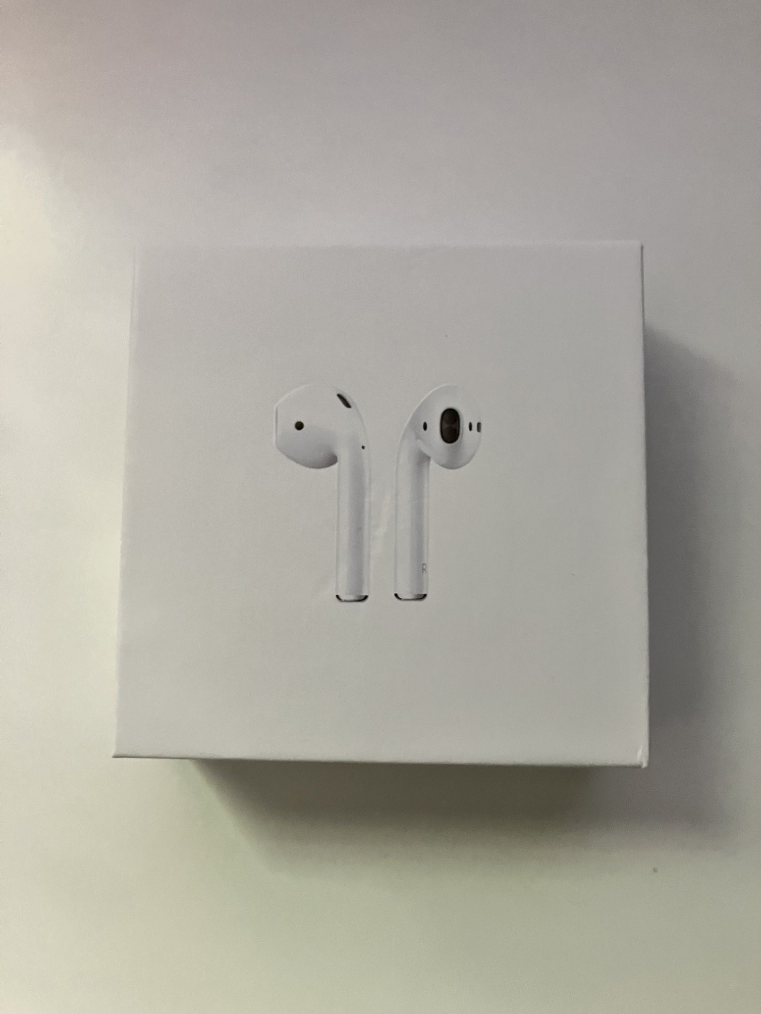 2nd Generation Apple AirPods