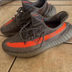 Yeezy’s 350 size 10.5
