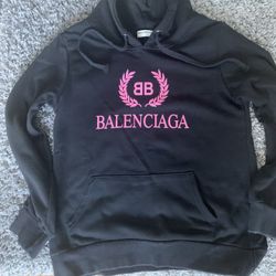 Black Fashionable Hoodie 