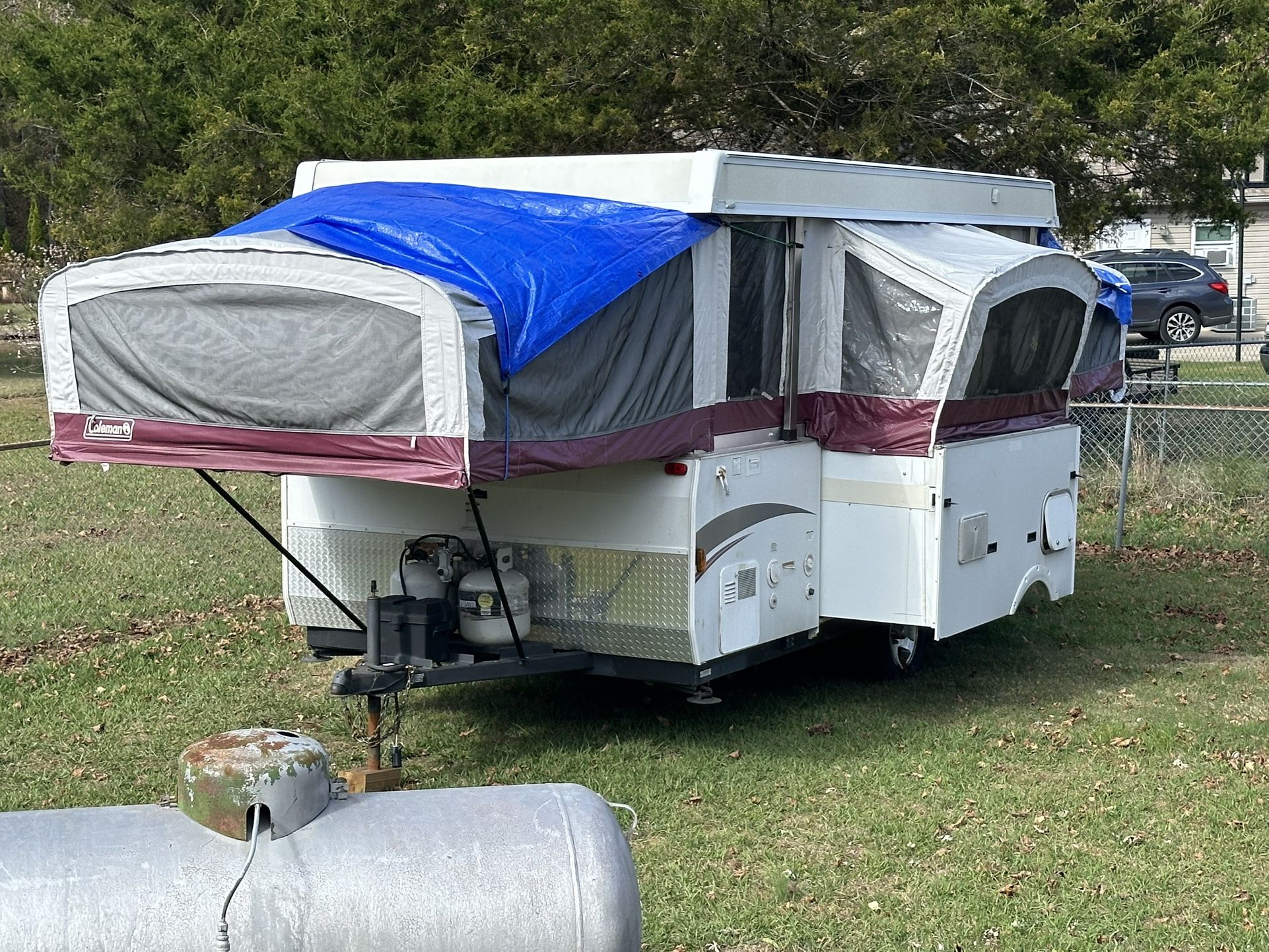 2009 Fleetwood Niagara camping trailer