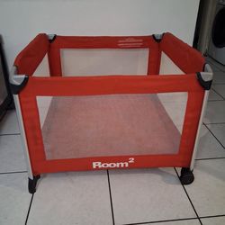Playpen for babies and toddlers