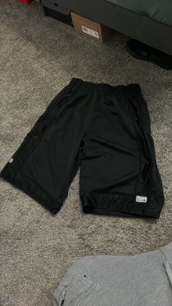 Pro Club Men's Heavyweight Mesh Basketball Shorts Black with Satin Stripe Trim
