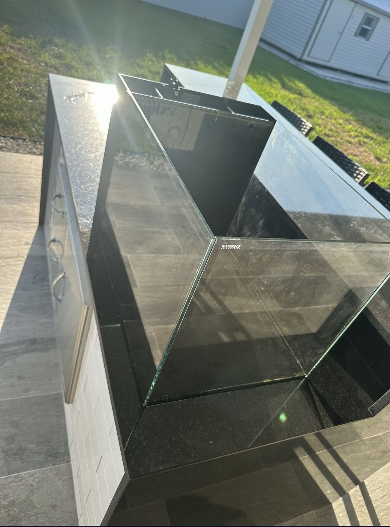Water box 25 Peninsula