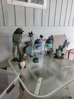 Yard Frogs