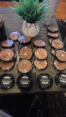 L.A. Colors Makeup