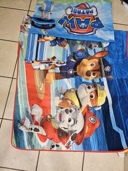 Vendo Este Set De Cama Individual Para Niños De Paw Patrol En Excelentes Condiciones 
