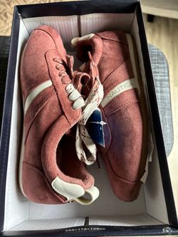 Nautica Women’s Casual Shoes Silky Soft Size 8 NIB